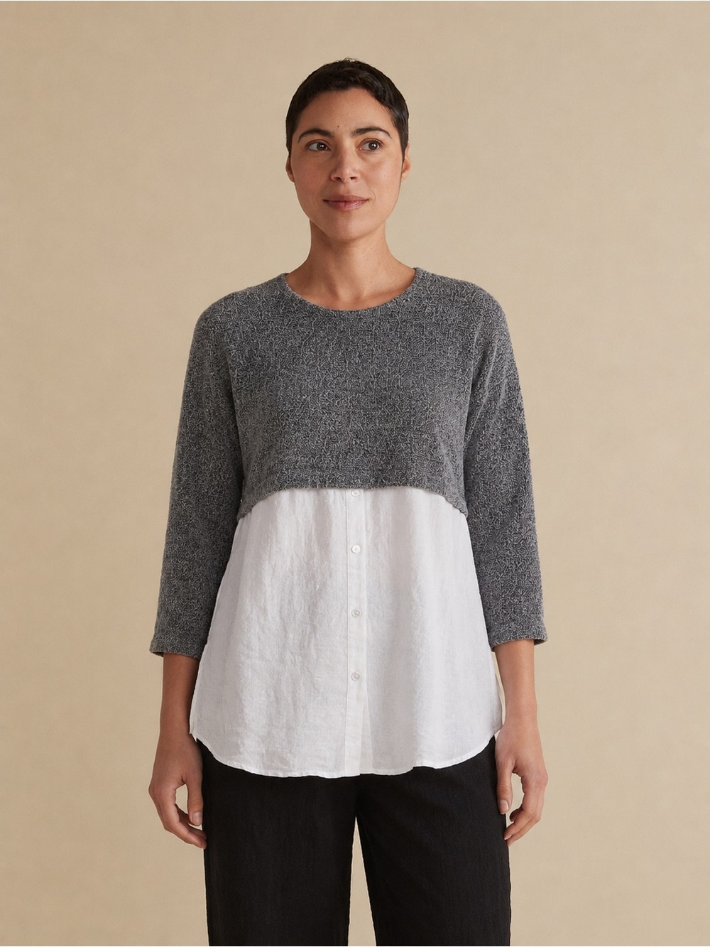 NEW Cut Loose Layered Womens Long Sleeve Top Gray White Button Down XS 1111